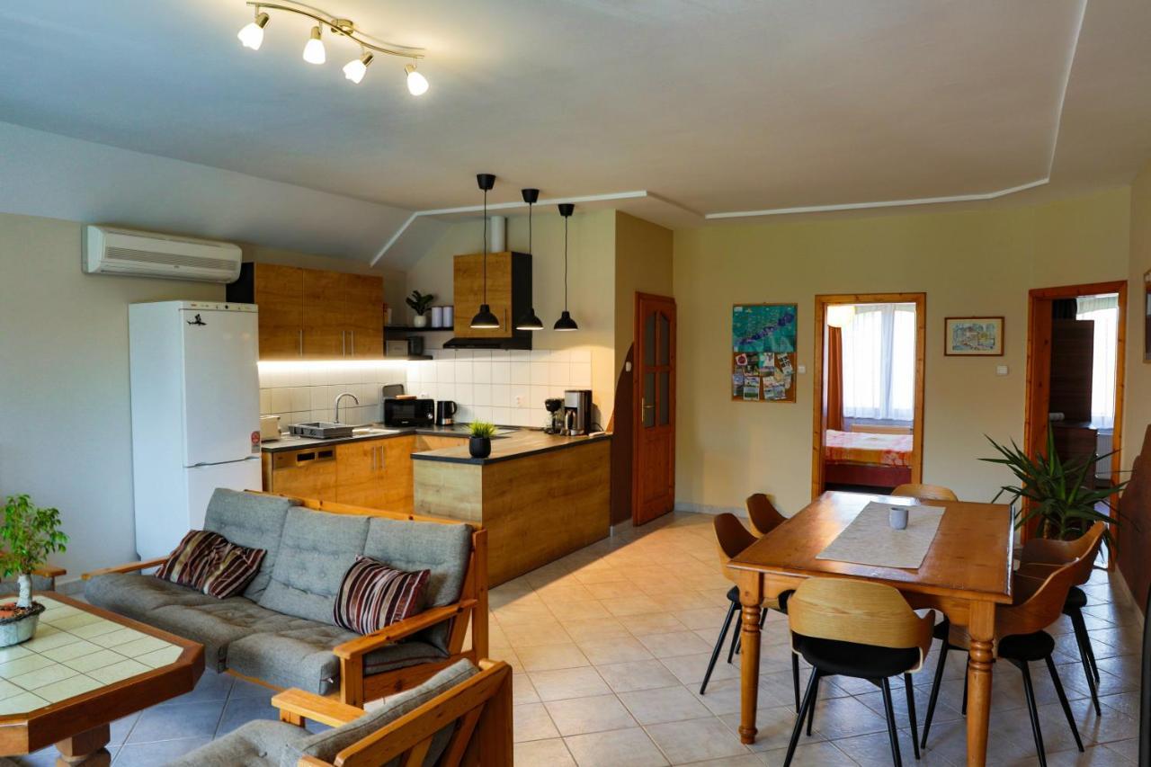 Apartman Fuzfa Balatonmariafurdo Exterior photo